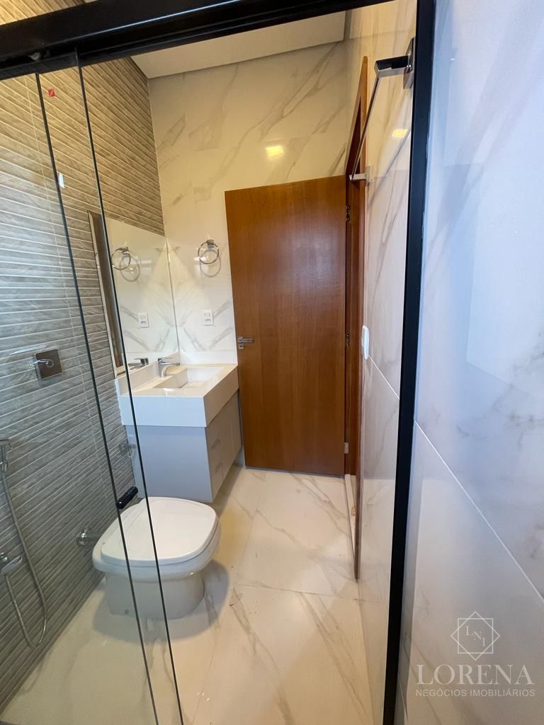 Casa de Condomínio com 3 quartos à venda, 202m² — foto 18 de 23