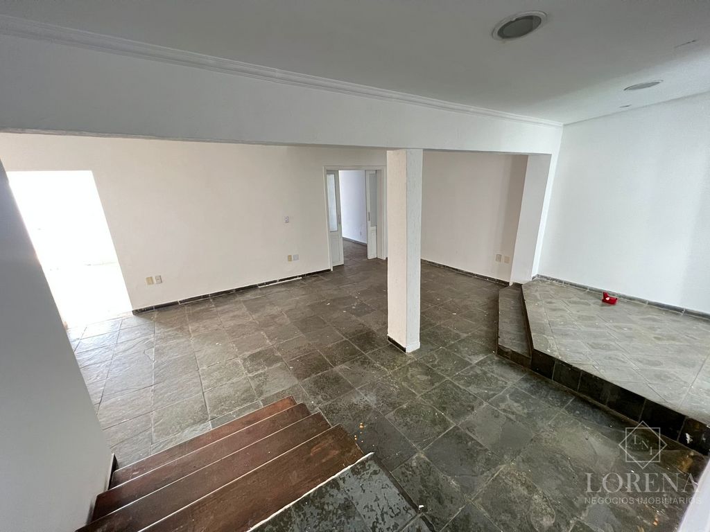 Imóvel Comercial com 4 quartos à venda e aluguel, 277m² — foto 3 de 25