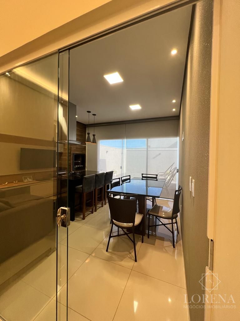 Casa de Condomínio com 3 quartos à venda, 145m² — foto 4 de 21