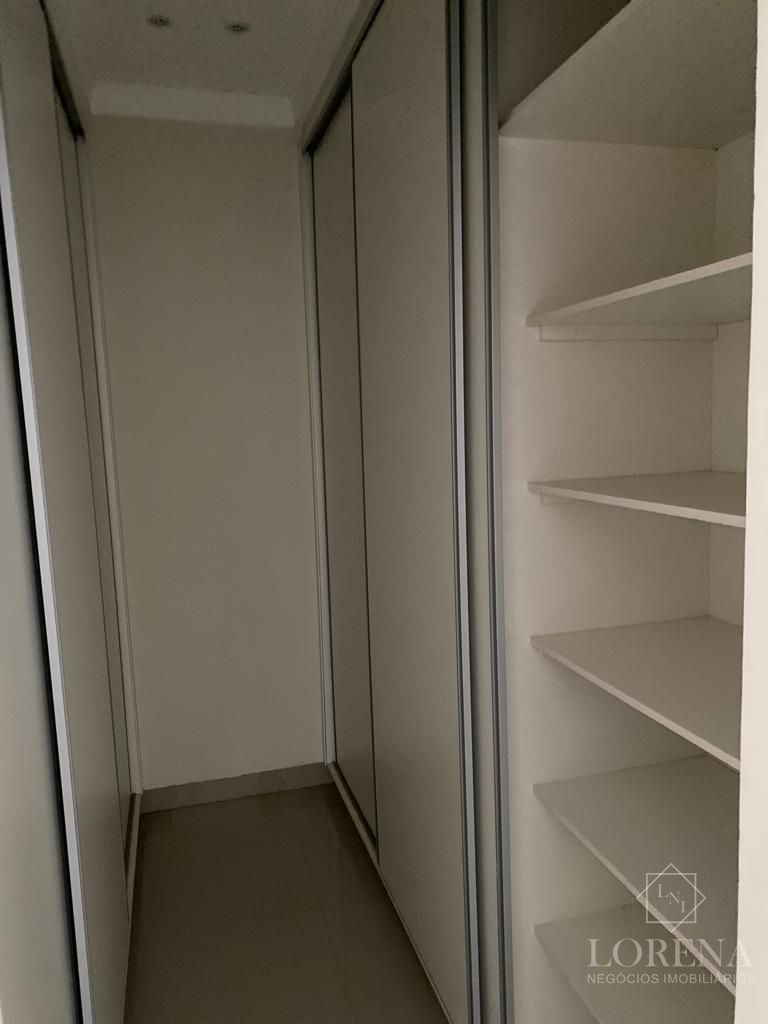 Casa de Condomínio com 3 quartos à venda, 200m² — foto 13 de 15