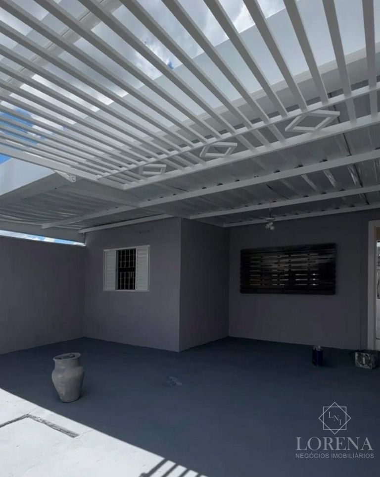 Casa com 2 quartos à venda, 90m² — foto 2 de 18
