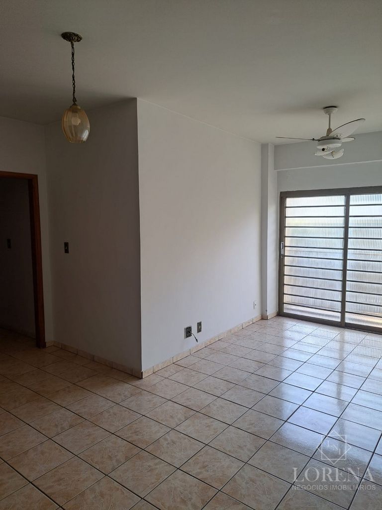 Apartamento com 3 quartos à venda, 110m² — foto 2 de 14