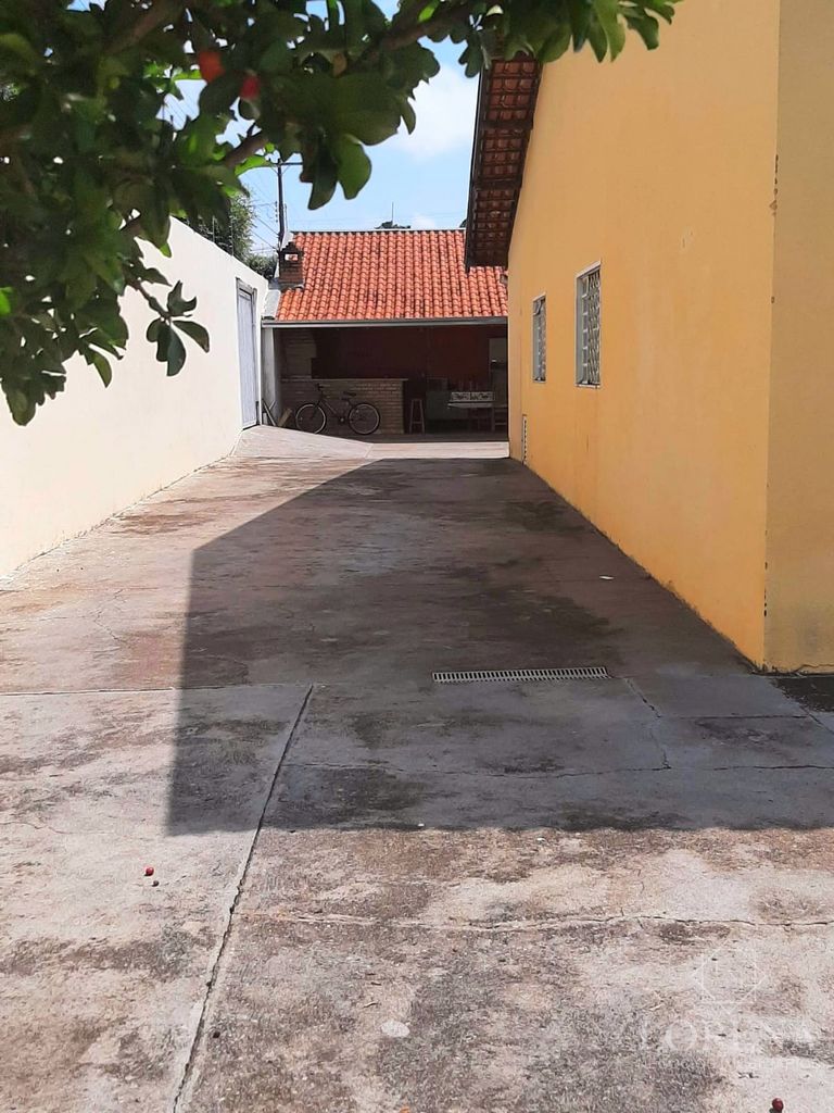 Casa com 3 quartos à venda, 200m² — foto 21 de 22
