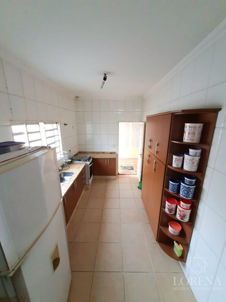 Casa com 3 quartos à venda, 200m² — foto 12 de 22