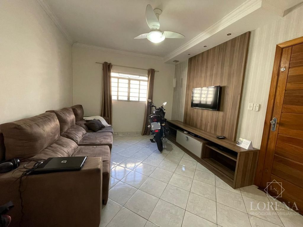 Casa com 2 quartos à venda, 91m² — foto 2 de 15