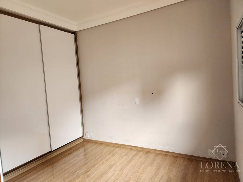Casa de Condomínio com 4 quartos à venda, 280m² — foto 14 de 33