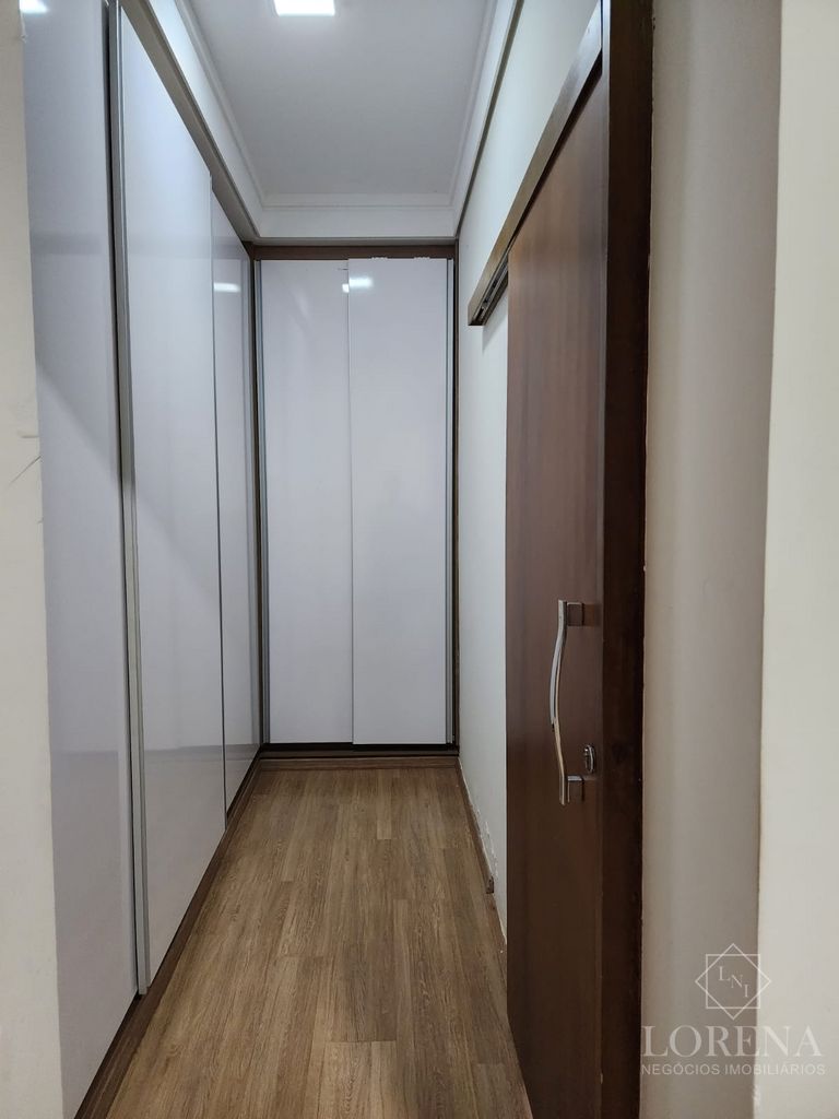 Casa de Condomínio com 4 quartos à venda, 280m² — foto 13 de 33
