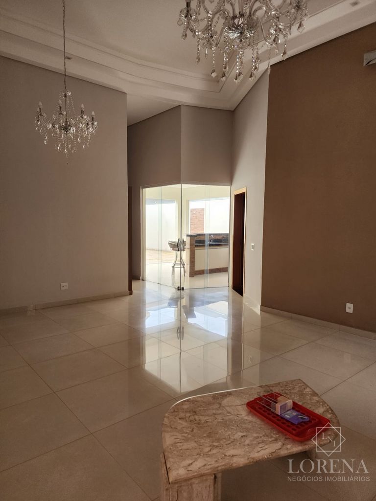 Casa de Condomínio com 4 quartos à venda, 280m² — foto 4 de 33