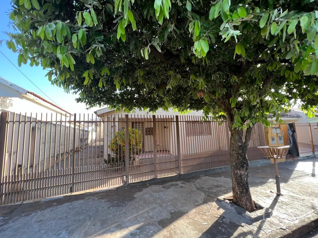 Casa com 3 quartos à venda, 110m² — foto 1 de 19
