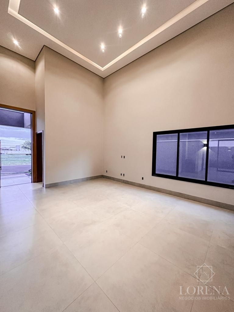 Casa de Condomínio com 3 quartos à venda, 147m² — foto 3 de 13