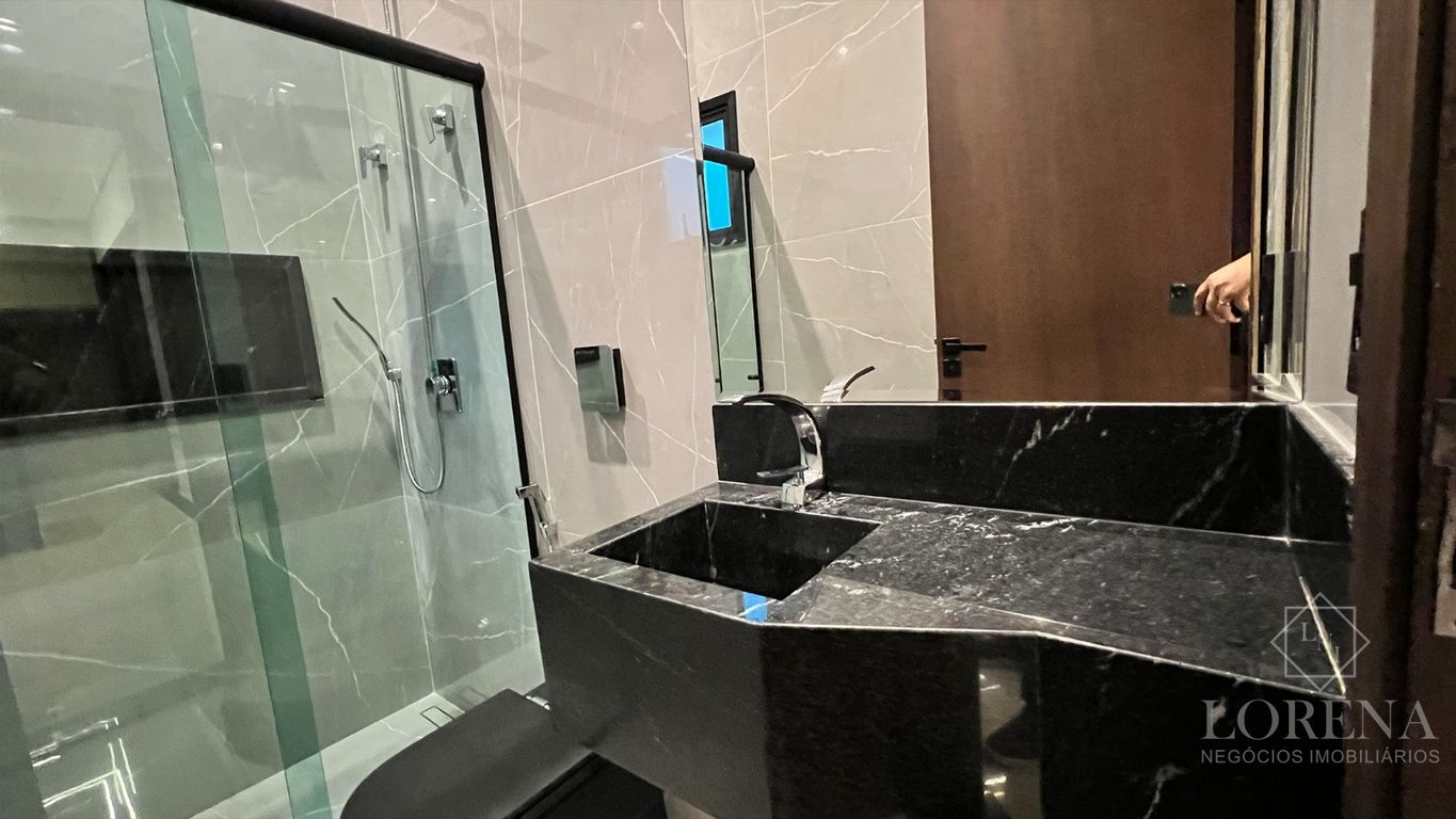 Casa de Condomínio com 3 quartos à venda, 290m² — foto 13 de 30