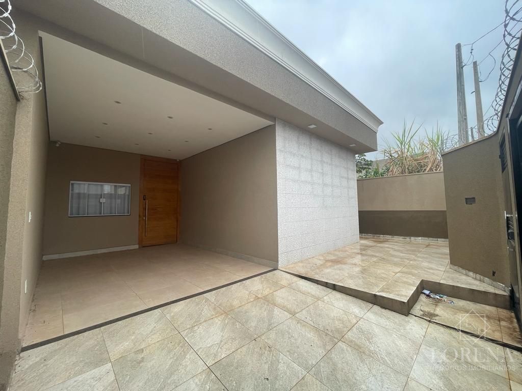 Casa com 3 quartos à venda, 120m² — foto 2 de 16