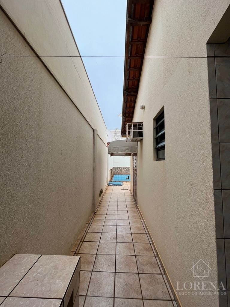 Casa com 3 quartos à venda, 180m² — foto 6 de 7