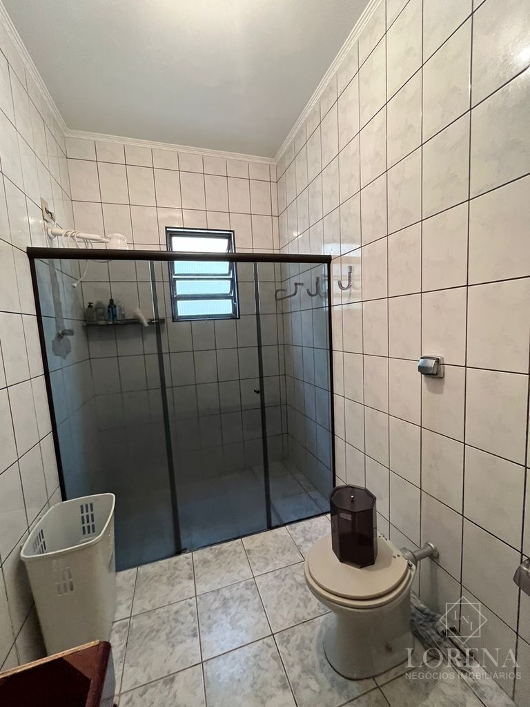 Casa com 3 quartos à venda, 180m² — foto 4 de 7