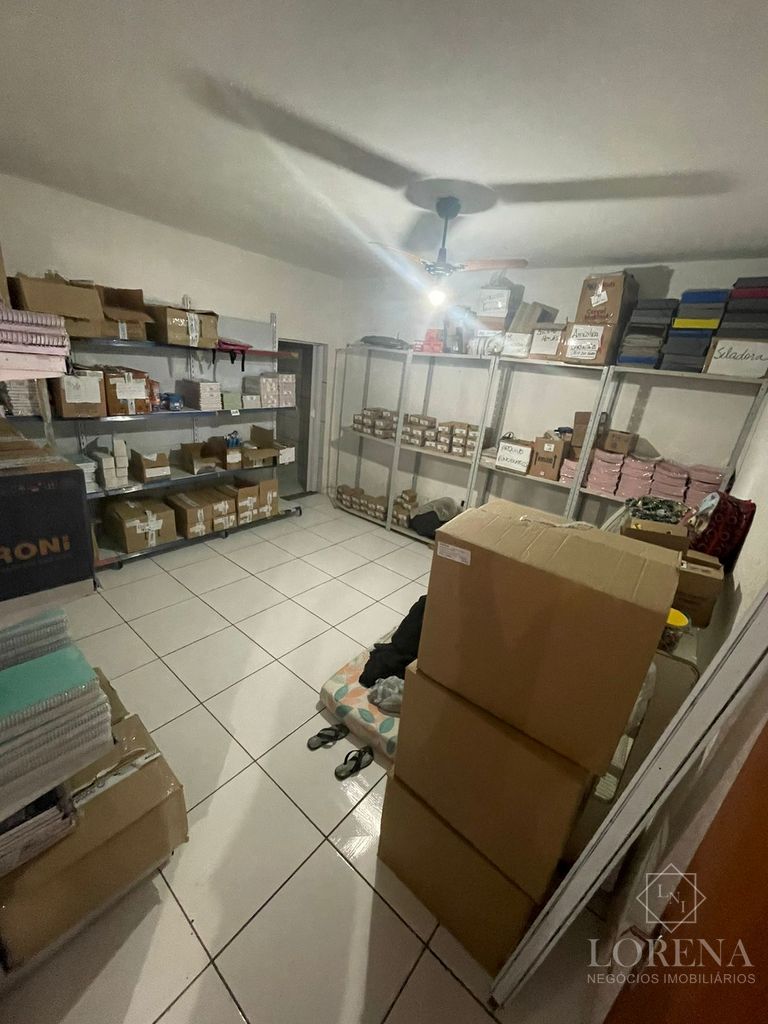 Galpão / Depósito / Armazém  à venda, 500m² — foto 10 de 10