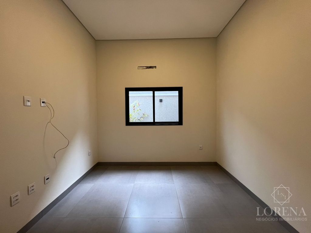 Casa com 3 quartos à venda, 210m² — foto 7 de 9