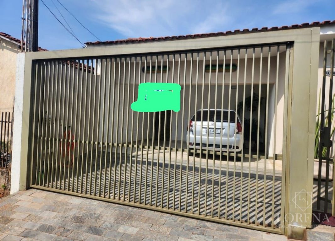 Casa com 3 quartos à venda, 137m² — foto 1 de 13