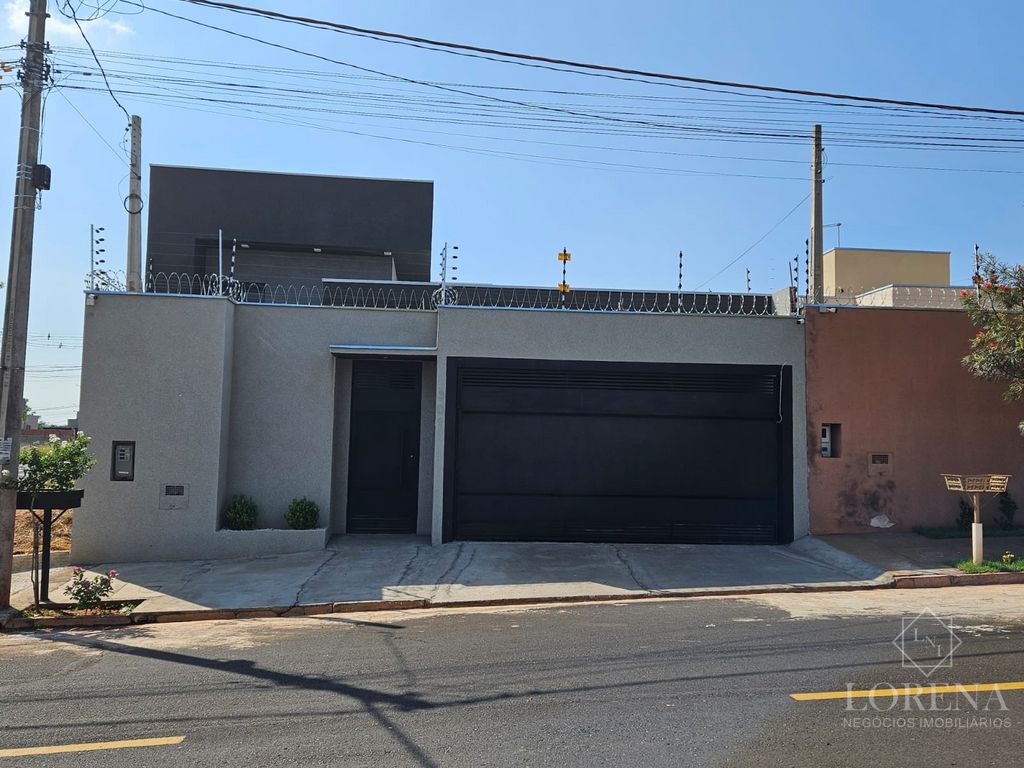 Casa com 2 quartos à venda, 170m² — foto 1 de 15