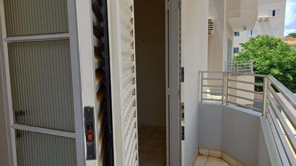 Apartamento com 2 quartos à venda, 80m² — foto 3 de 26