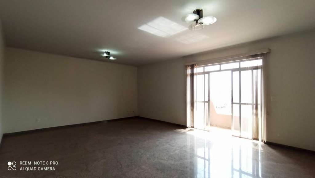 Apartamento com 4 quartos à venda, 158m² — foto 10 de 25