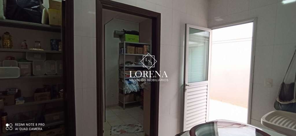 Casa de Condomínio com 3 quartos à venda, 250m² — foto 7 de 18