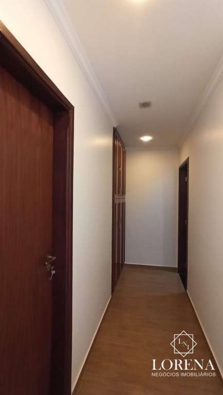 Sobrado com 5 quartos à venda, 300m² — foto 9 de 29