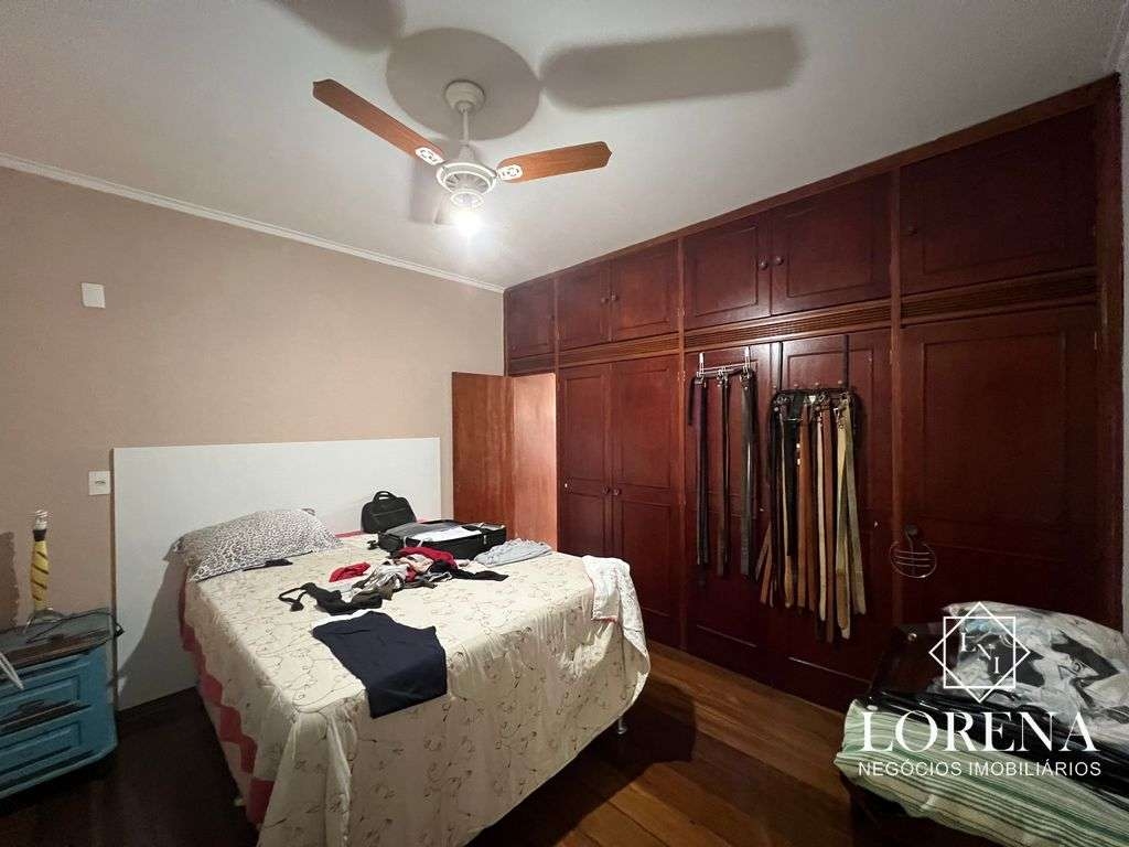 Sobrado com 5 quartos à venda, 330m² — foto 25 de 31