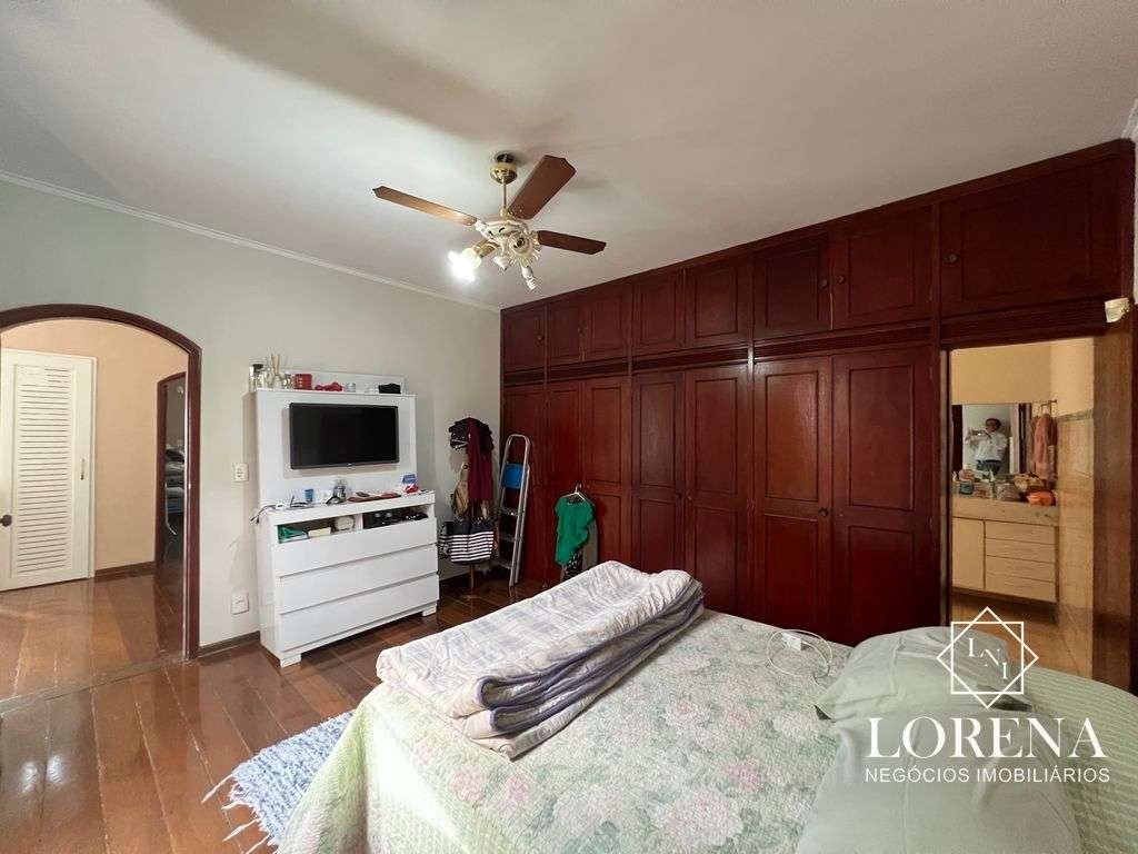 Sobrado com 5 quartos à venda, 330m² — foto 20 de 31