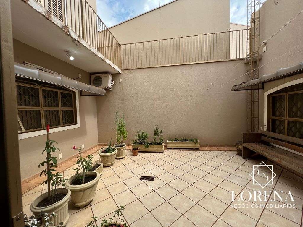 Sobrado com 5 quartos à venda, 330m² — foto 9 de 31