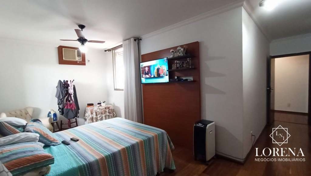 Apartamento com 4 quartos à venda, 230m² — foto 14 de 31