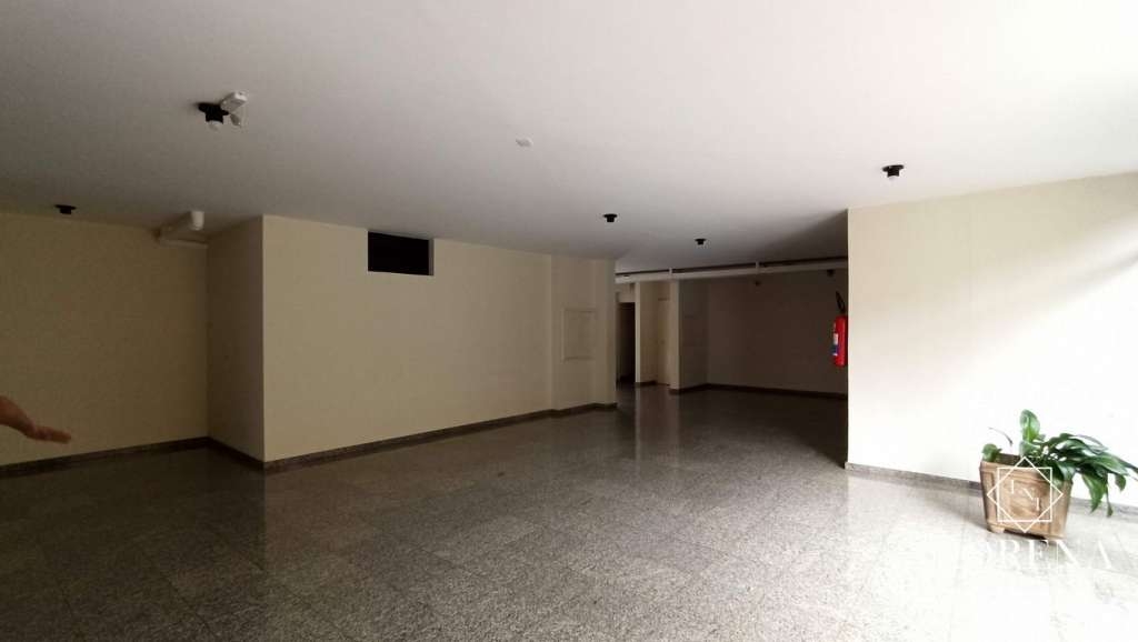 Apartamento com 4 quartos à venda, 230m² — foto 23 de 31