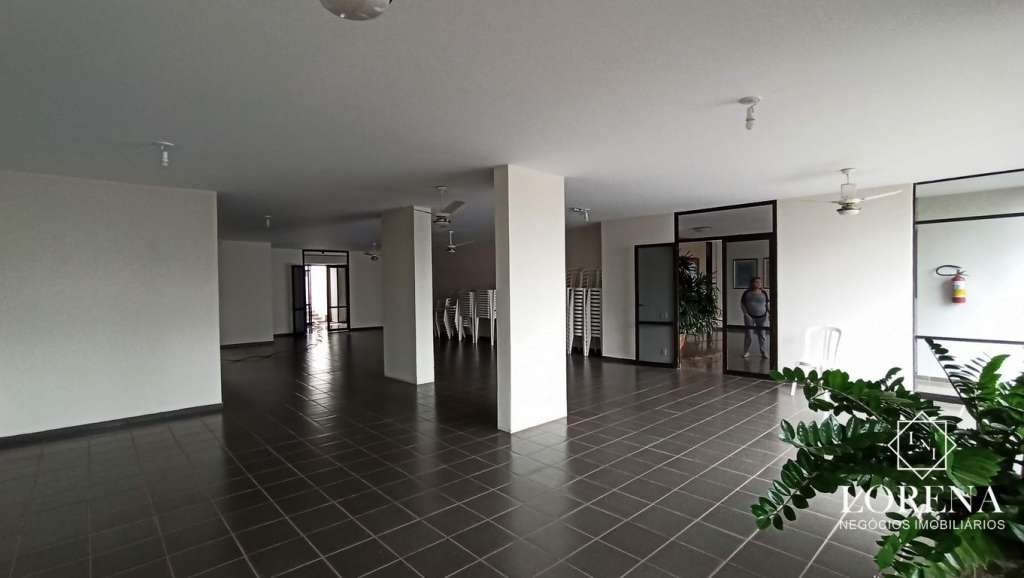 Apartamento com 4 quartos à venda, 230m² — foto 21 de 31