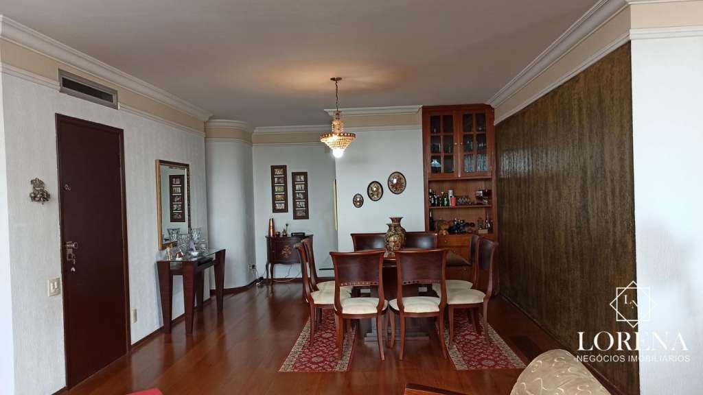 Apartamento com 4 quartos à venda, 230m² — foto 5 de 31