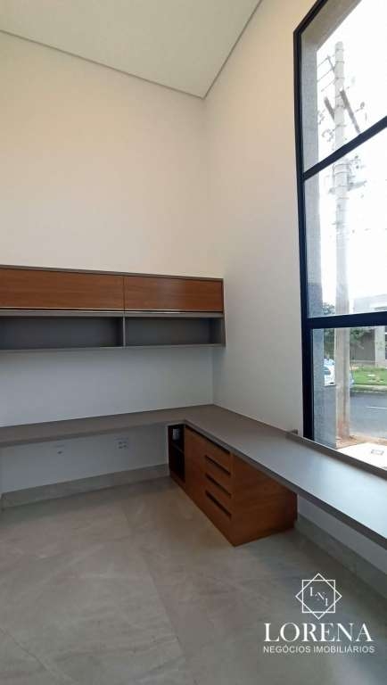 Casa de Condomínio com 3 quartos à venda, 220m² — foto 16 de 31