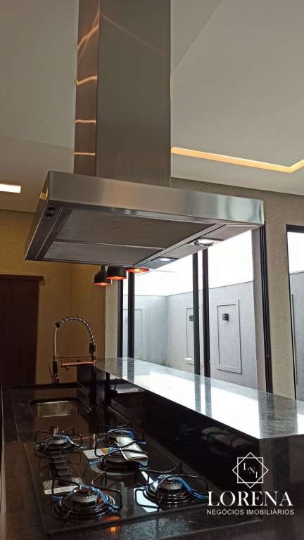 Casa de Condomínio com 3 quartos à venda, 220m² — foto 23 de 31