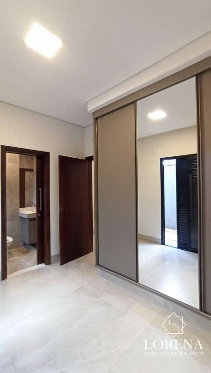 Casa de Condomínio com 3 quartos à venda, 220m² — foto 29 de 31