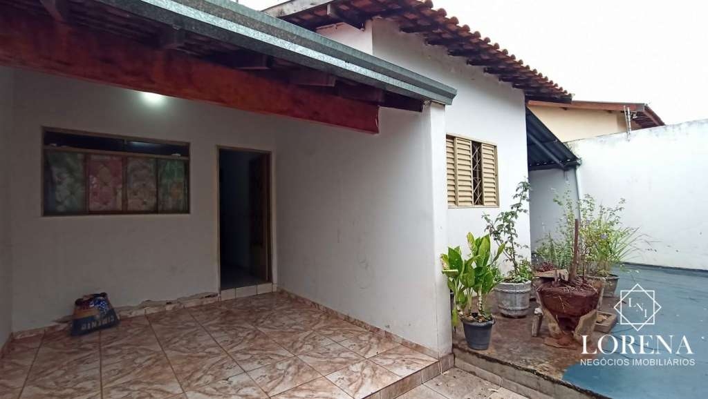 Casa com 3 quartos à venda, 80m² — foto 1 de 14