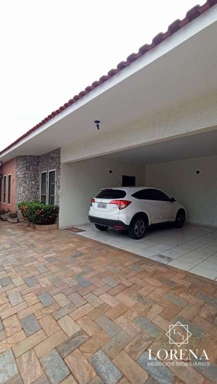 Casa com 4 quartos à venda, 300m² — foto 6 de 32