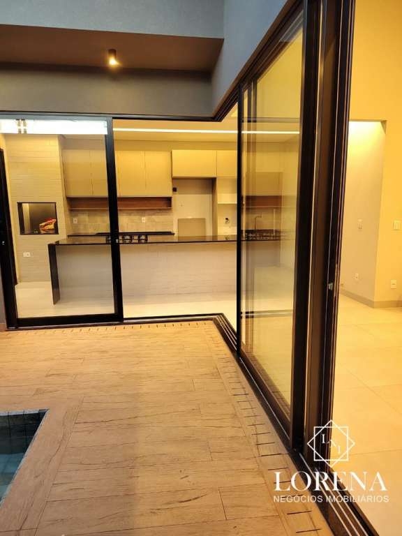 Casa de Condomínio com 3 quartos à venda, 160m² — foto 3 de 30