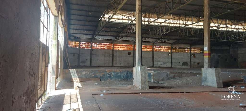 Galpão / Depósito / Armazém  à venda, 2m² — foto 17 de 18