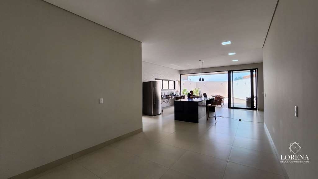 Casa com 3 quartos à venda, 264m² — foto 14 de 31