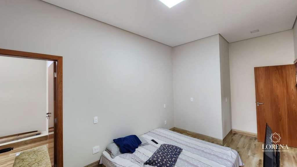 Casa com 3 quartos à venda, 264m² — foto 5 de 31