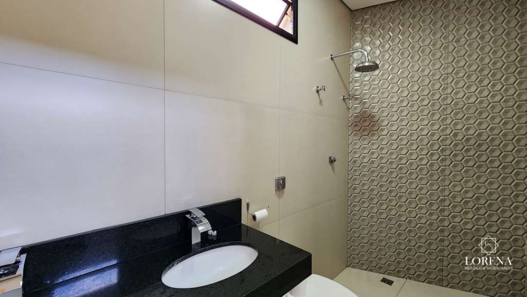 Casa com 3 quartos à venda, 264m² — foto 4 de 31