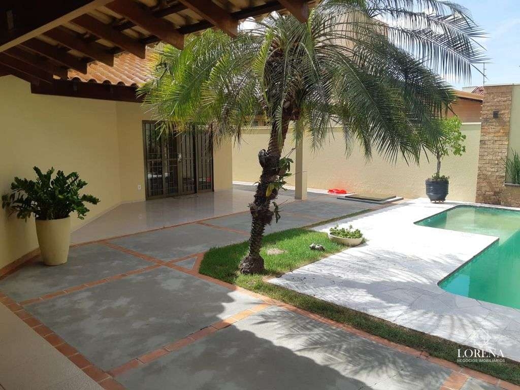 Casa com 3 quartos à venda, 250m² — foto 35 de 50