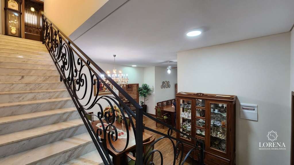 Sobrado com 5 quartos à venda, 430m² — foto 21 de 30