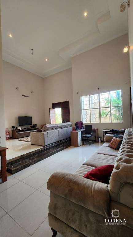 Casa com 4 quartos à venda, 215m² — foto 25 de 30