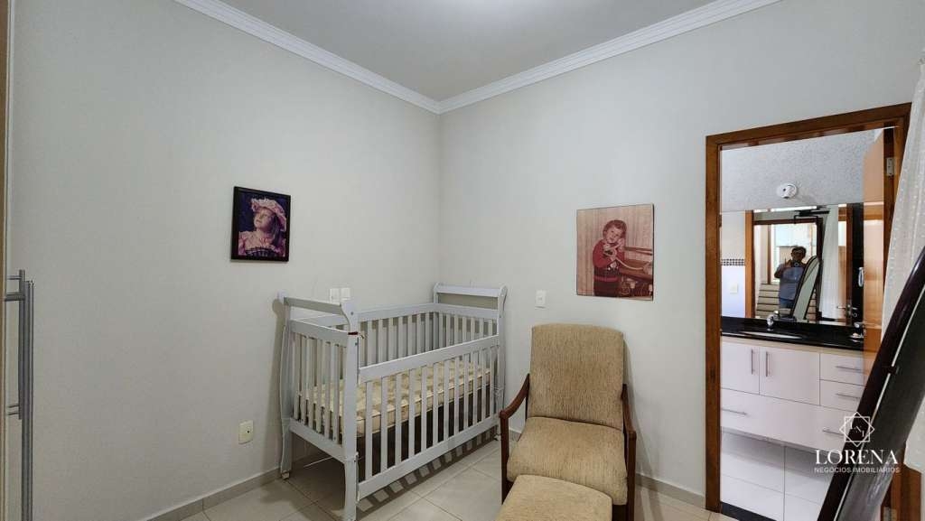 Casa de Condomínio com 3 quartos à venda, 225m² — foto 12 de 30