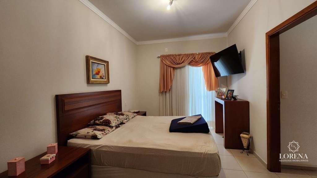Casa de Condomínio com 3 quartos à venda, 225m² — foto 14 de 30