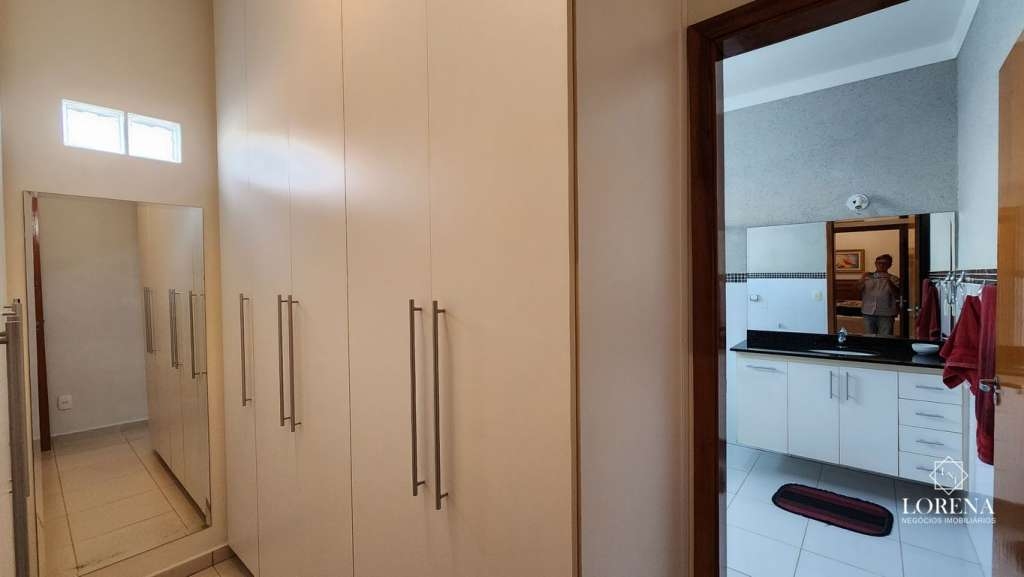 Casa de Condomínio com 3 quartos à venda, 225m² — foto 16 de 30