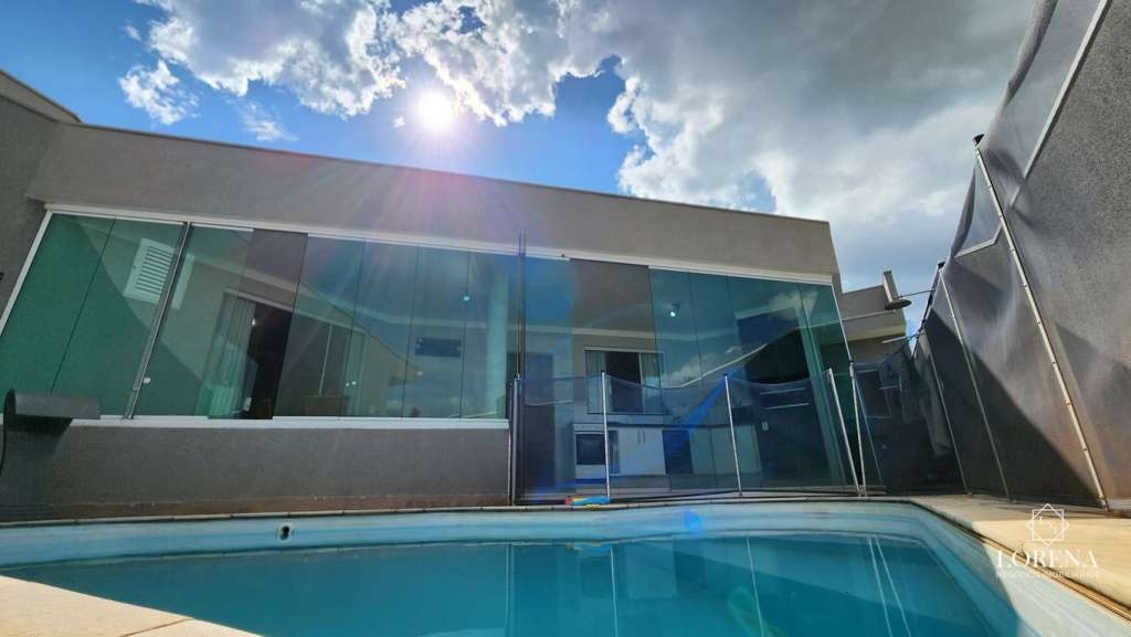 Casa de Condomínio com 3 quartos à venda, 225m² — foto 21 de 30
